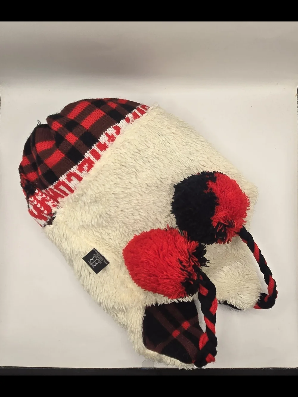 NWT: Robin Ruth Wisconsin Trapper Hat Red Black Plaid Pom Ear Flap Sherpa Lined.